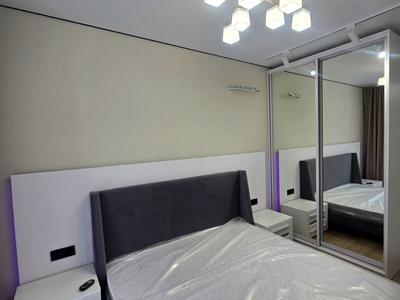 квартира за адресою Залізнична вул., 7