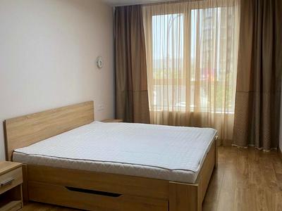 квартира за адресою Дніпровська набережна вул., 17-В