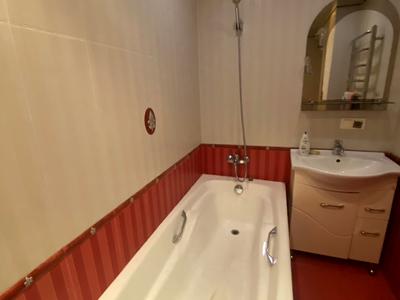 квартира за адресою Київ, Андрія Малишка вул., 3