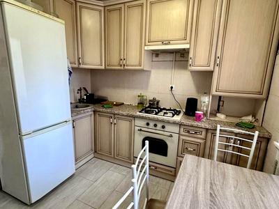 квартира за адресою Ревуцького вул., 24/4