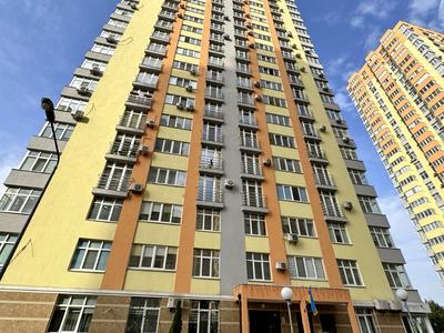 квартира за адресою Сім'ї Кульженків вул. (Петра Дегтяренка), 31-А