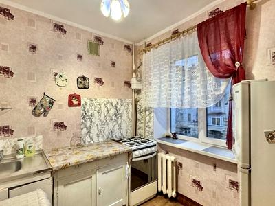 квартира за адресою Воскресенська вул., 14