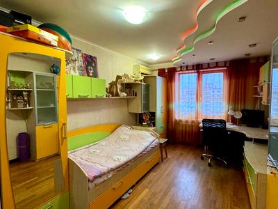 квартира по адресу Героев просп., 3