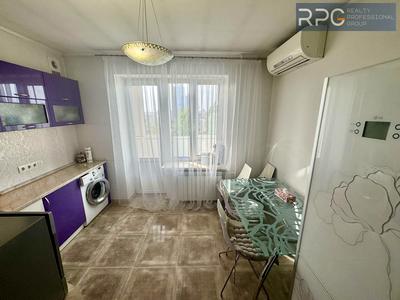 квартира за адресою Печерський узвіз, 8