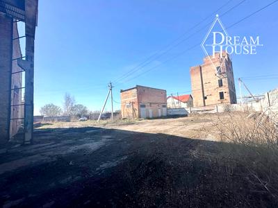 комерційна за адресою Лісна вул., 16