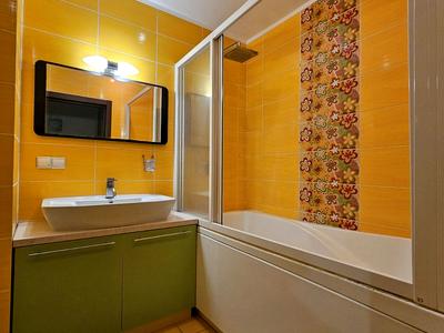 квартира за адресою Дніпровська набережна вул., 25