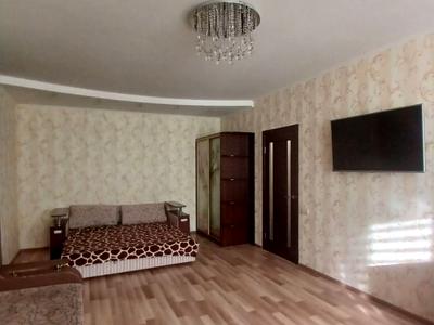 квартира за адресою Анни Ахматової вул., 22