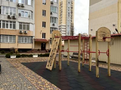 квартира за адресою Добровольців вул. (Маршала Говорова), 10д