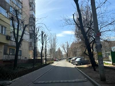 квартира за адресою Крушельницької пров. (Людмили Мокієвської), 4