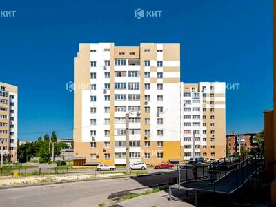 квартира за адресою Льва Ландау просп. (50-річчя СРСР), 52-А