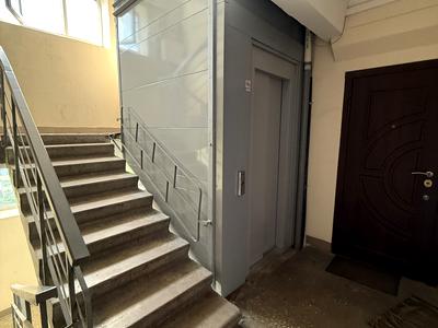 квартира за адресою Ореста Левицького вул. (Академіка Курчатова), 8