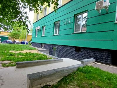 комерційна за адресою вул. Тиха, 7