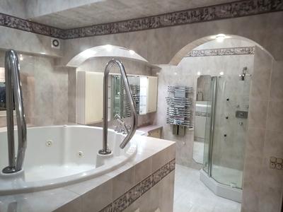 квартира за адресою Академіка Богомольця вул., 5