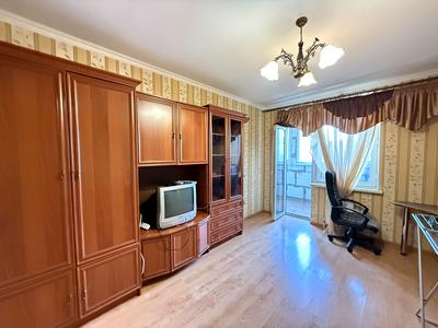 квартира за адресою Райдужний масив вул., 4