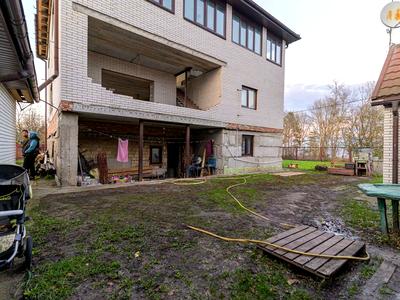 будинок за адресою Місячна, 66