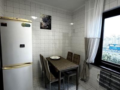 квартира за адресою Срібнокільська вул., 16