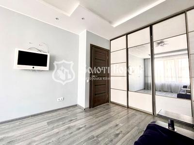 квартира за адресою Соборна вул., 105/6