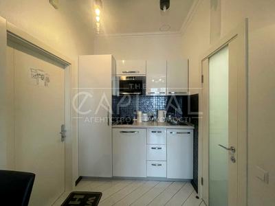 квартира за адресою Шота Руставелі вул., 44