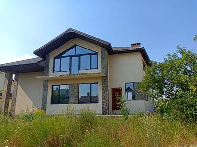 будинок за адресою Шкільна, 28