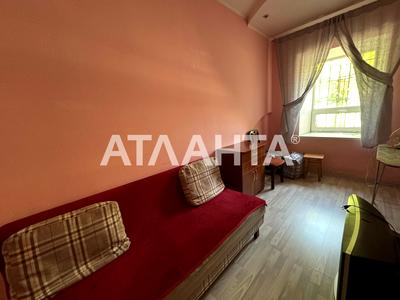 квартира за адресою Утьосова вул., 6