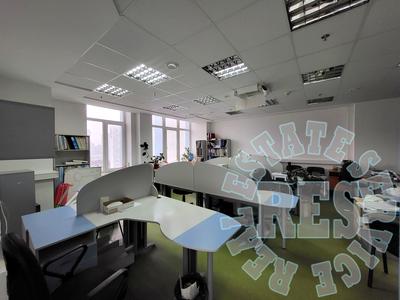 комерційна за адресою Дніпровська набережна вул., 26-Ж