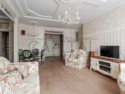 квартира за адресою Шота Руставелі вул., 44