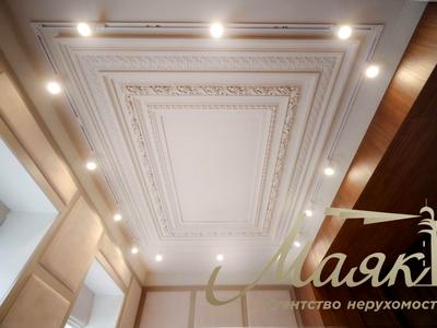 комерційна за адресою Еспланадна вул., 32