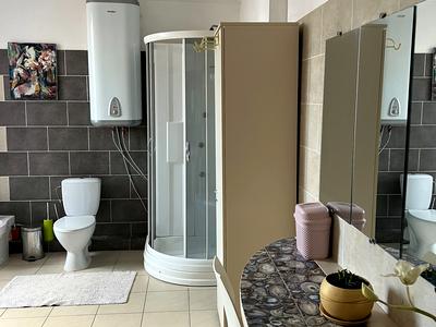 дом по адресу Киев, Академіка Кащенка ул.