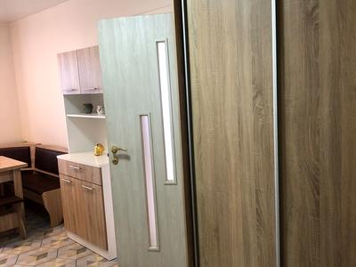 квартира за адресою Анни Ахматової вул., 5