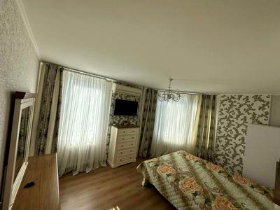 квартира по адресу Олены Пчилки ул., 6