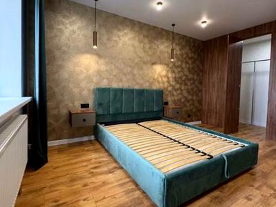 квартира за адресою Степана Бандери вул., 32/1