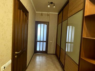 квартира за адресою Євгена Коновальця вул. (Щорса), 35
