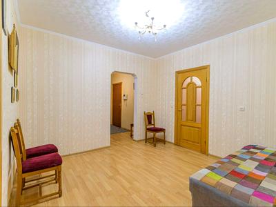 квартира за адресою Ревуцького вул., 7
