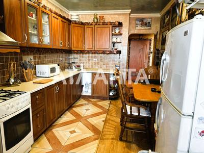 квартира за адресою Академіка Сахарова вул., 12
