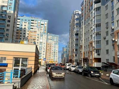 квартира за адресою Сергія Данченка вул., 28-Б