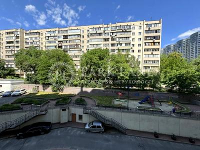 квартира за адресою Голосіївський просп. (40-річчя Жовтня), 68