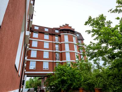 квартира за адресою Дмитра Луценка, 2г
