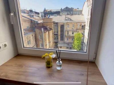 квартира за адресою Київ, Велика Васильківська вул. (Червоноармійська), 17-Б