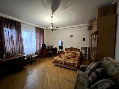 квартира за адресою Братства Тарасівців вул. (Декабристів), 12/37
