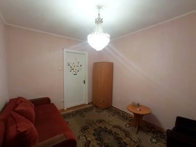 кімната за адресою Кловський узвіз, 3