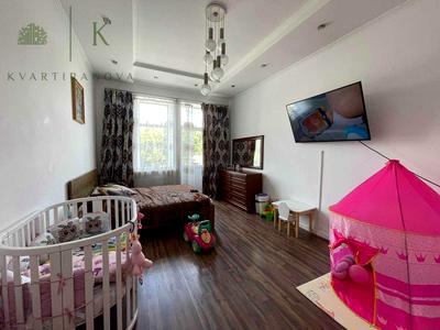 квартира за адресою Бандеры Степана, 80