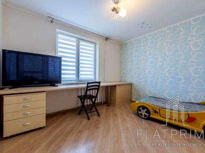 квартира за адресою Дарницький бульв., 10-А