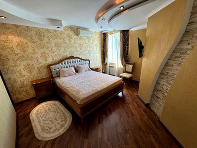 квартира по адресу Миколы Бажана просп., 14