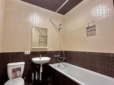 квартира за адресою Софії Русової вул., 7