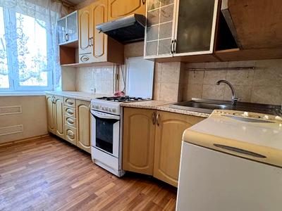 квартира за адресою Калинова вул., 83