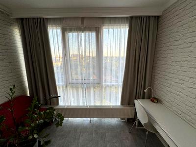 квартира за адресою Василя Вишиваного вул., 4а