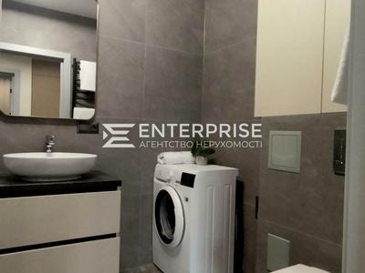 квартира за адресою вул. Паркова, 1