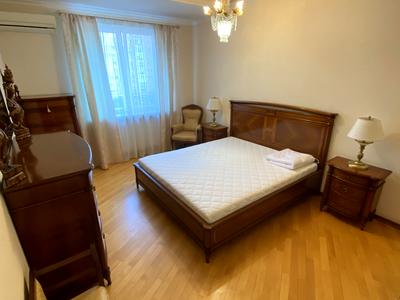 квартира за адресою Володимира Івасюка просп. (Героїв Сталінграду), 10-А