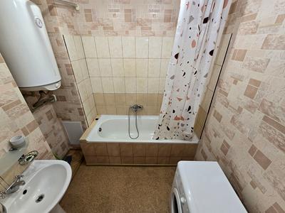 квартира за адресою Святошинська пл., 1
