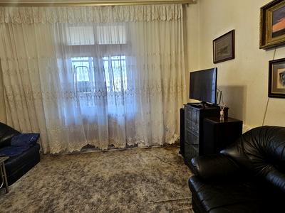квартира за адресою Дмитра Яворницького просп. (Карла Маркса), 90